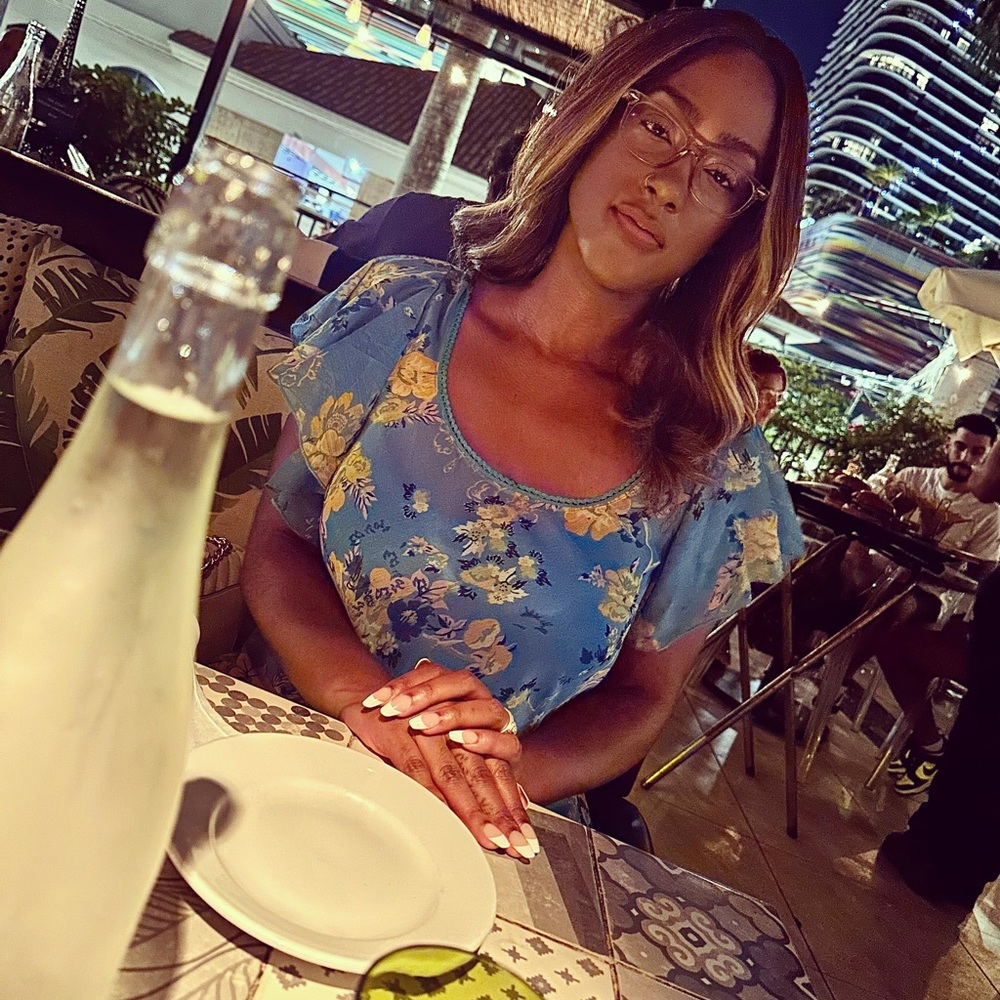 💜💜Like this post to get notified when I go live.💜💜 - Picture 5 of 7